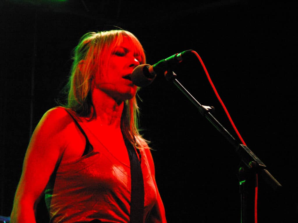 Kim Gordon Live